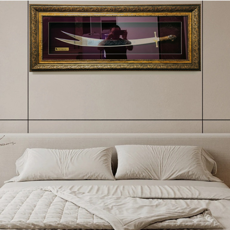Zülfikar Kılıçlı Bordo  Lüks Tablo